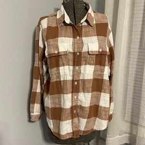 American Eagle Outfitters Brown and White Plaid Button Down Shirt